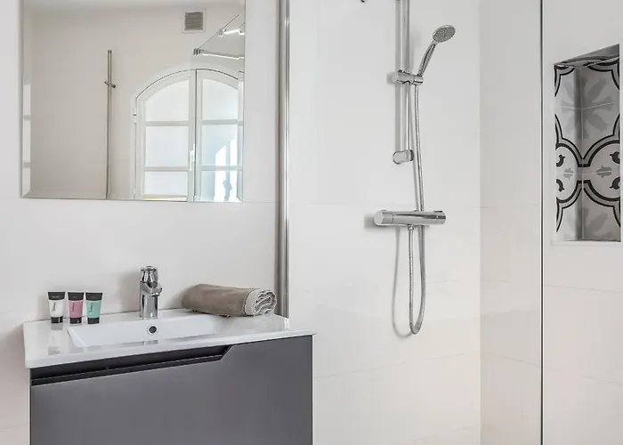 Sea View With 3 Terraces Near Burriana Apartamento *