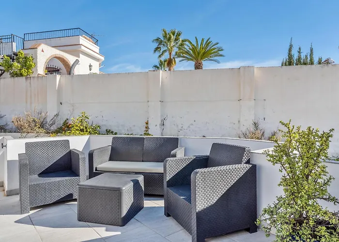 Apartamento Sea View With 3 Terraces Near Burriana Nerja