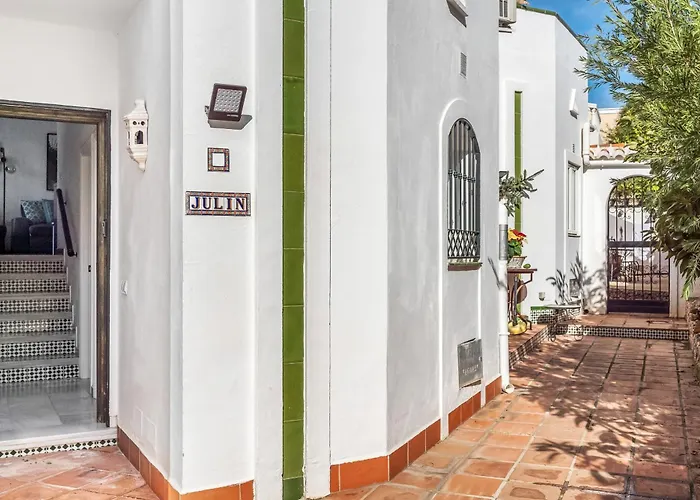 Sea View With 3 Terraces Near Burriana Nerja